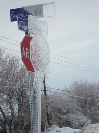 Illustration for article titled This Ice Sign Is the Ghost of Winter Traffic Enforcement